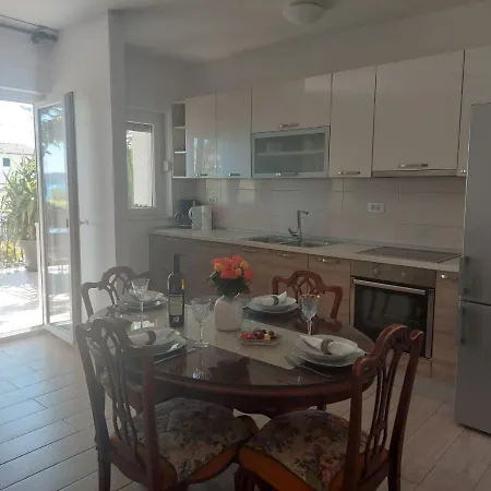 Apartments Zulim Trogir Exterior photo