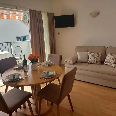 Apartments Zulim Trogir Exterior photo