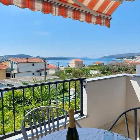 Apartments Zulim Trogir Exterior photo