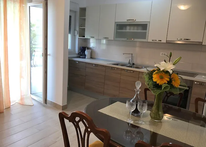 Apartments Zulim